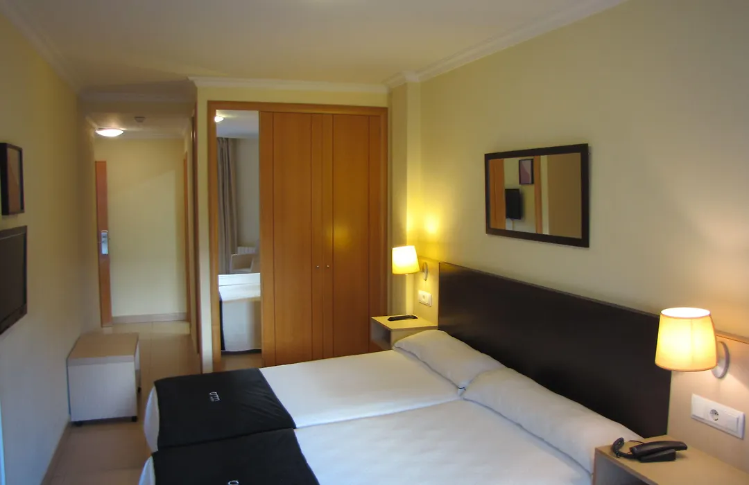 Hotel Room-1